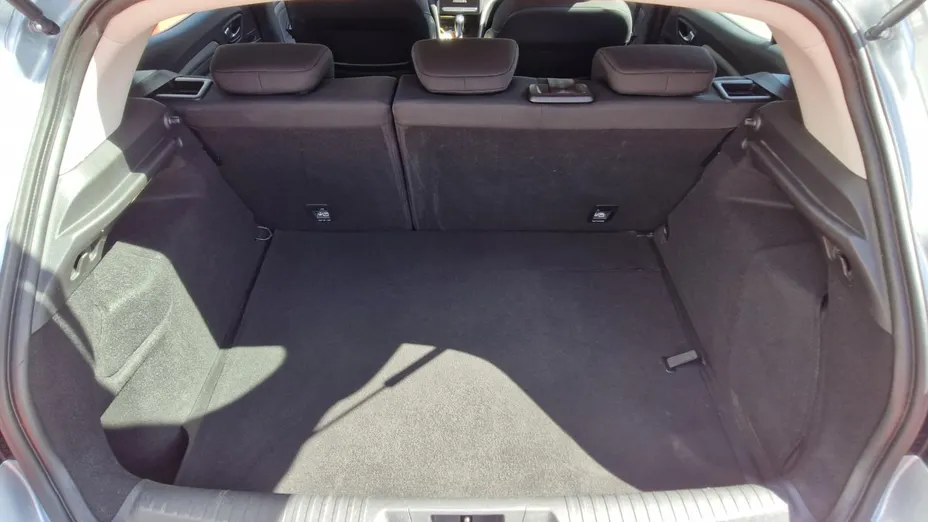RENAULT Megane -