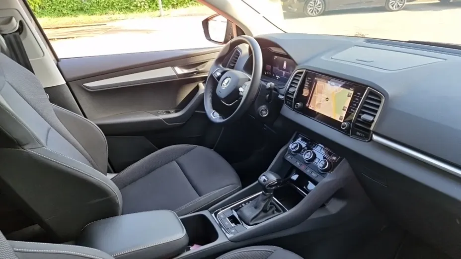 SKODA Karoq -