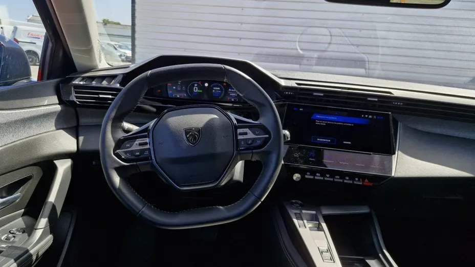 PEUGEOT 308 -