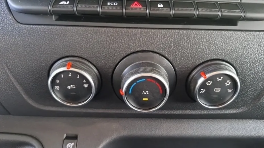 RENAULT Master -