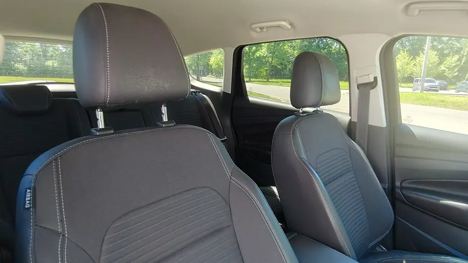 FORD Kuga -