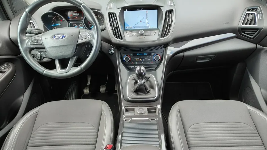 FORD Kuga -