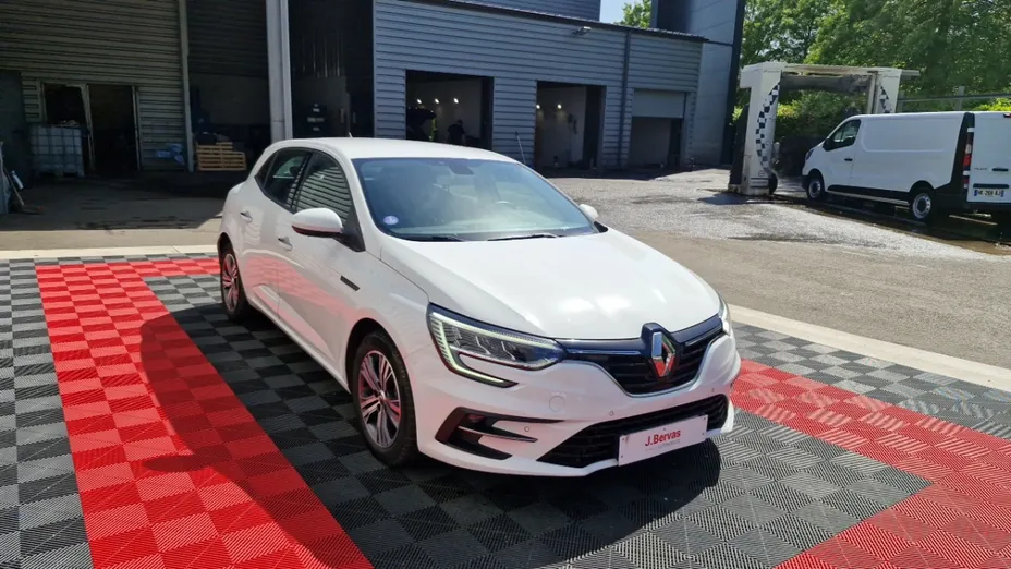 RENAULT Megane -