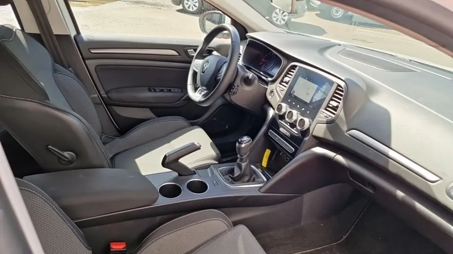 RENAULT Megane -