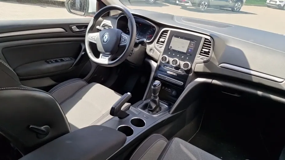 RENAULT Megane -