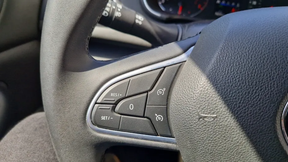 RENAULT Megane -