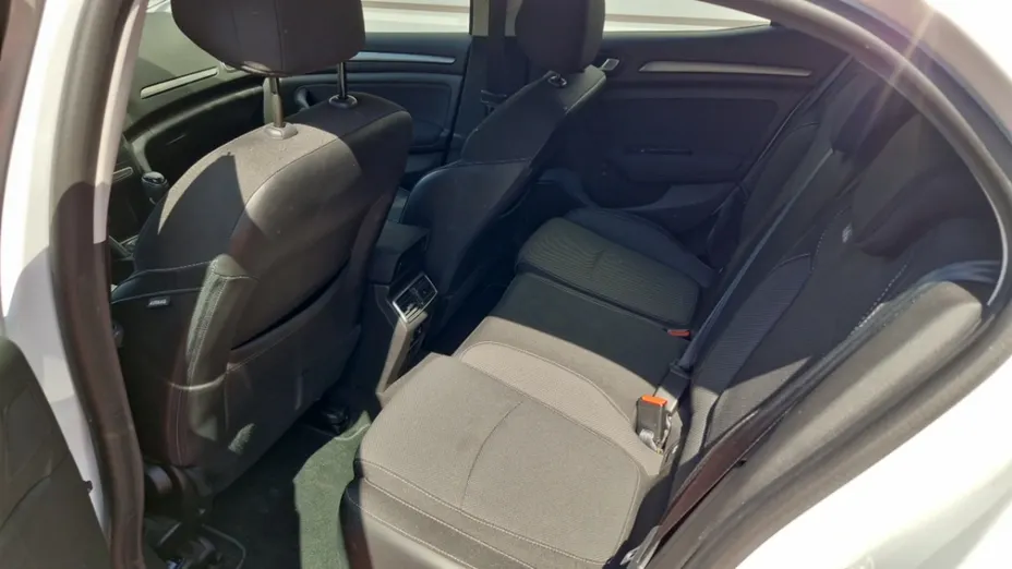 RENAULT Megane -