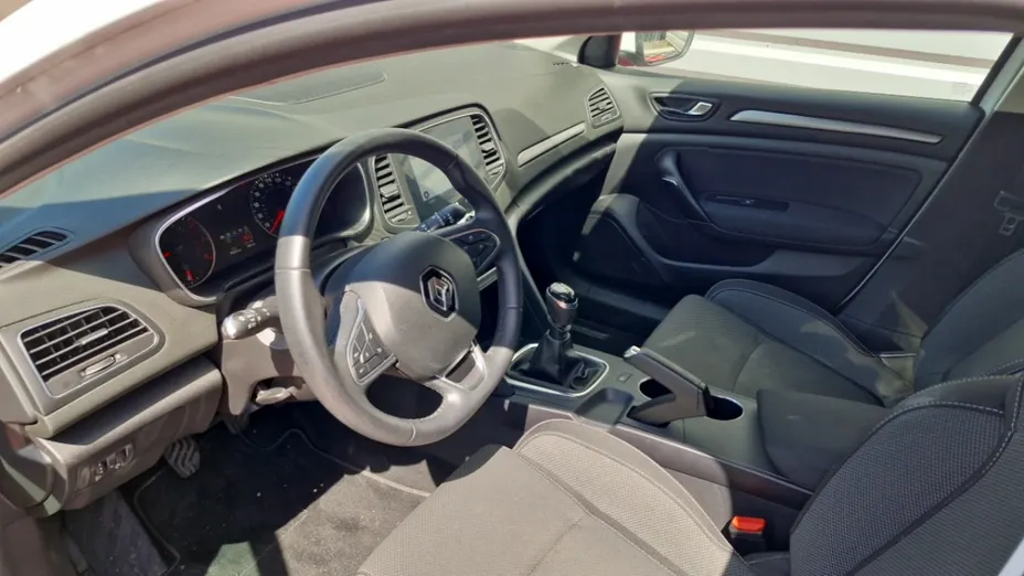 RENAULT Megane -