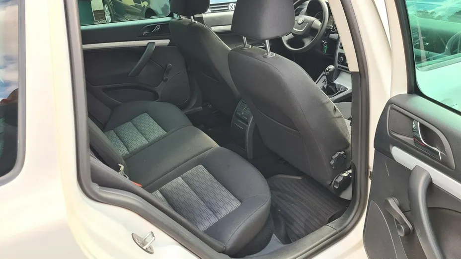 SKODA Octavia -