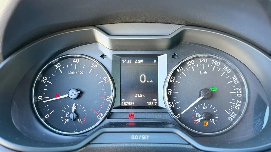 SKODA Octavia Octavia 1.4 TSI Joy DSG