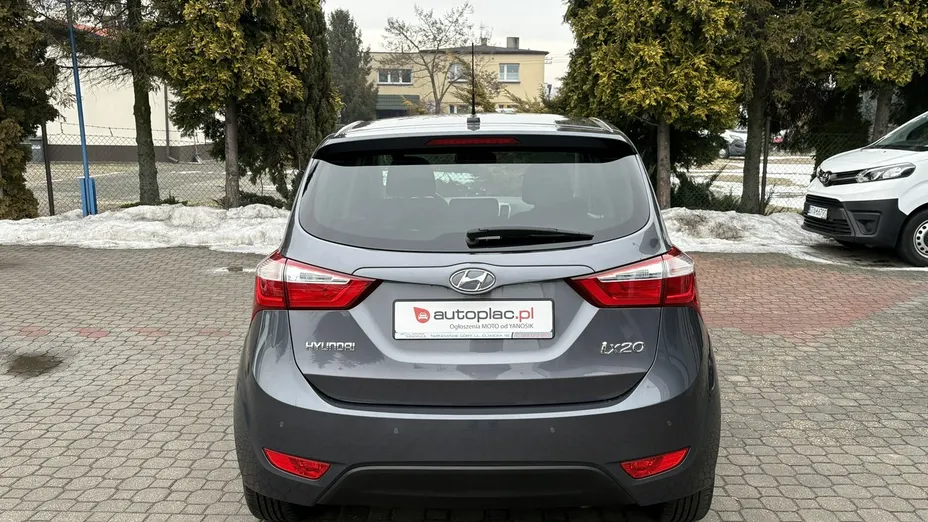 HYUNDAI ix20 -