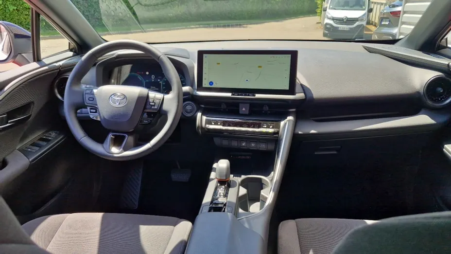 TOYOTA C-HR -