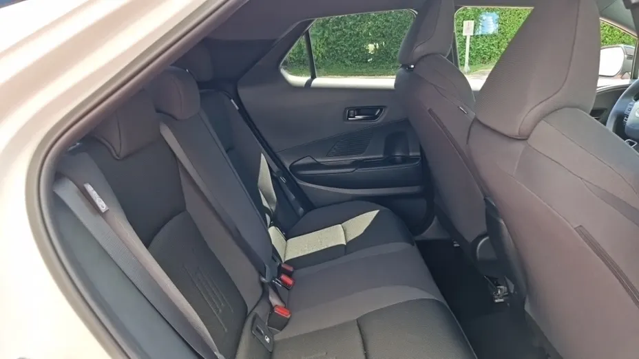 TOYOTA C-HR -