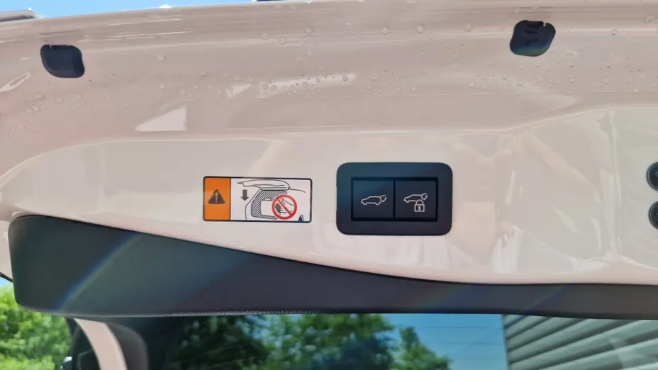 TOYOTA C-HR -