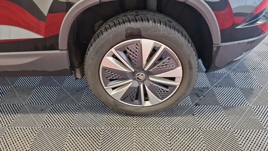 SKODA Karoq -