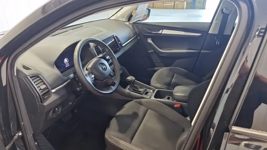 SKODA Karoq -