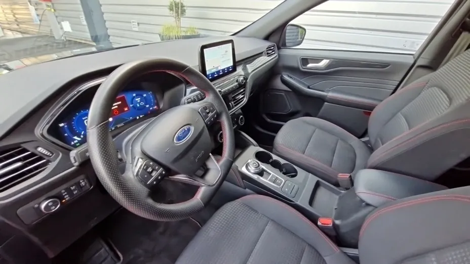 FORD Kuga -