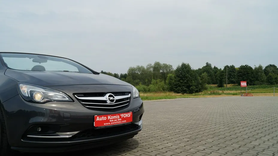 OPEL Cascada -