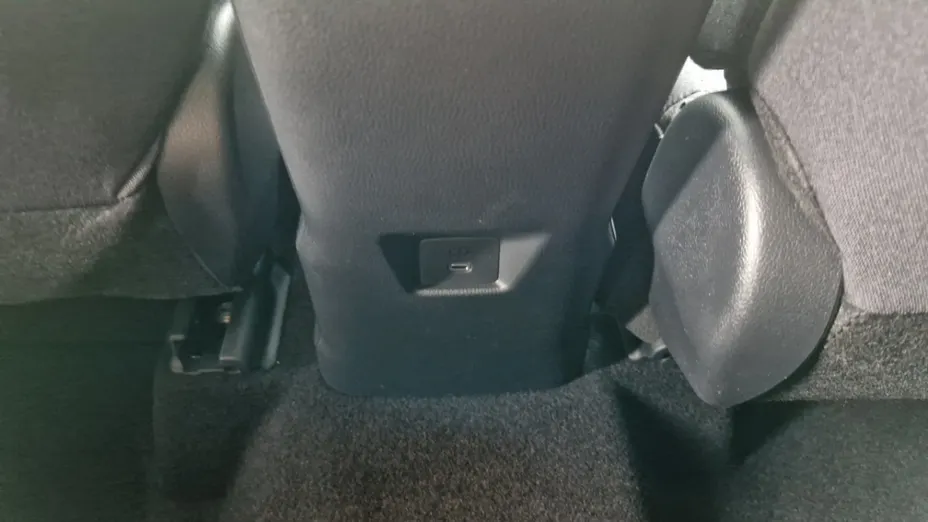TOYOTA C-HR -
