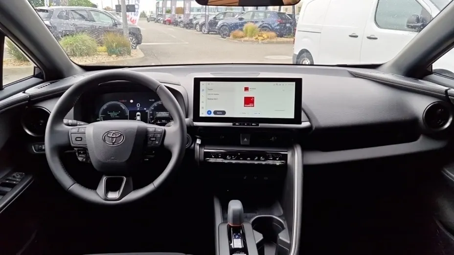TOYOTA C-HR -