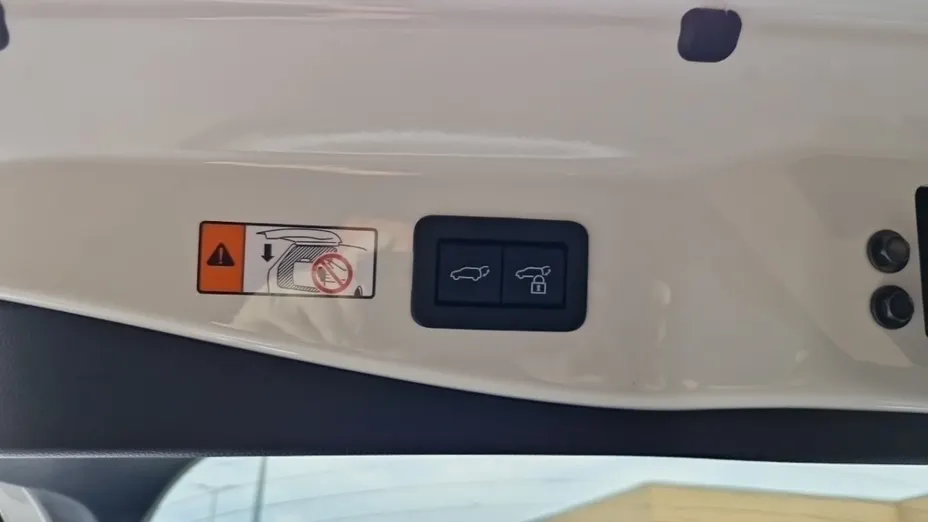 TOYOTA C-HR -