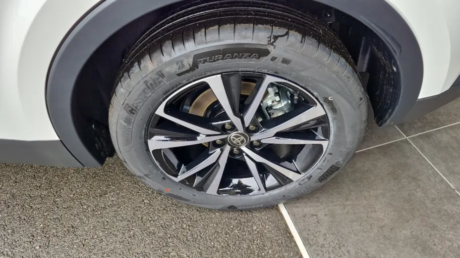 TOYOTA C-HR -