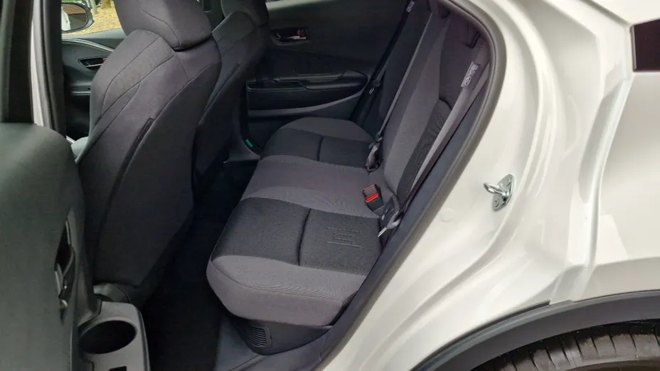 TOYOTA C-HR -