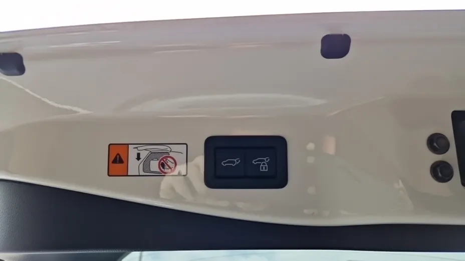 TOYOTA C-HR -