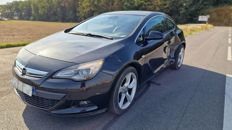 OPEL Astra -
