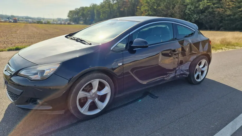 OPEL Astra -