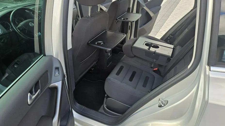 VOLKSWAGEN Tiguan -