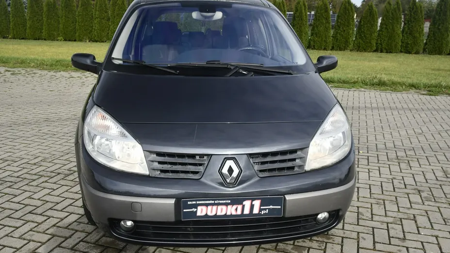 RENAULT Grand Scenic -