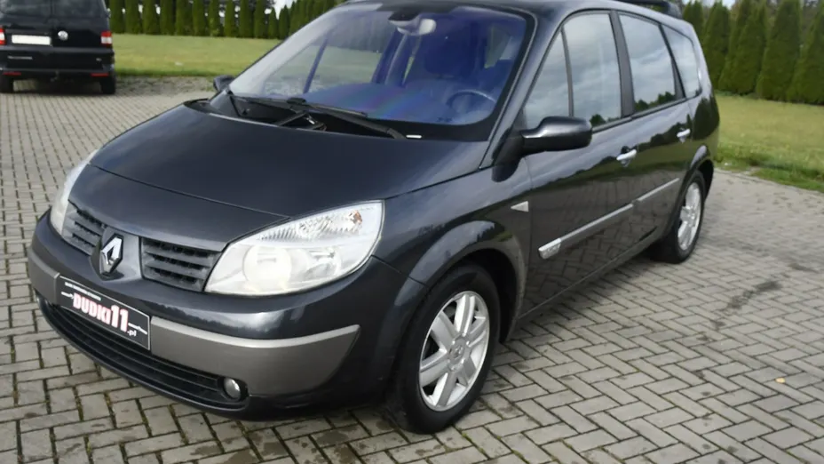 RENAULT Grand Scenic -
