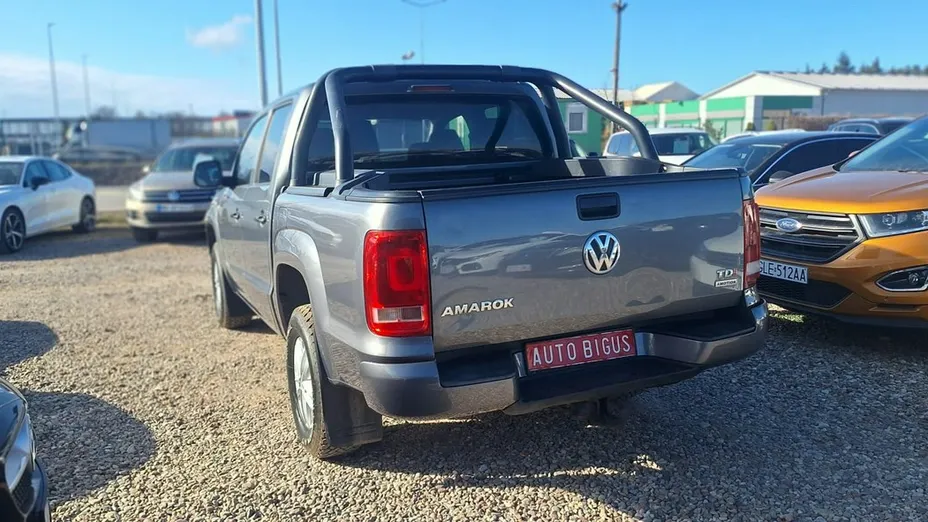 VOLKSWAGEN Amarok -