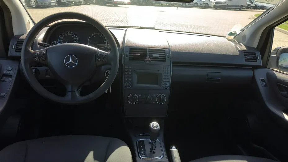 MERCEDES-BENZ A Klasa -