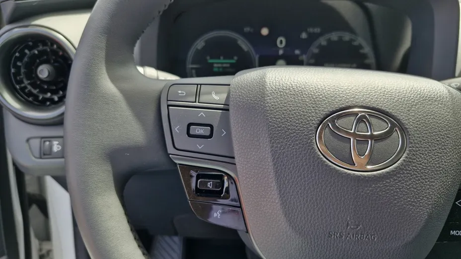 TOYOTA C-HR -