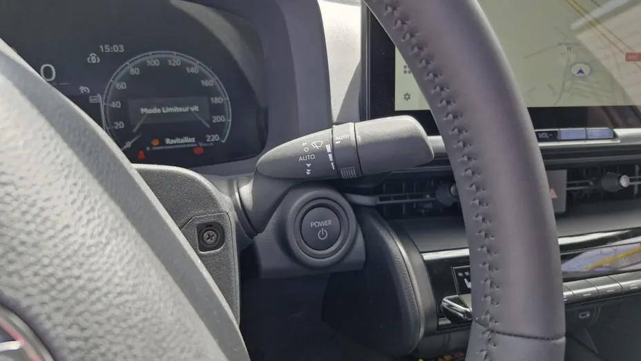 TOYOTA C-HR -