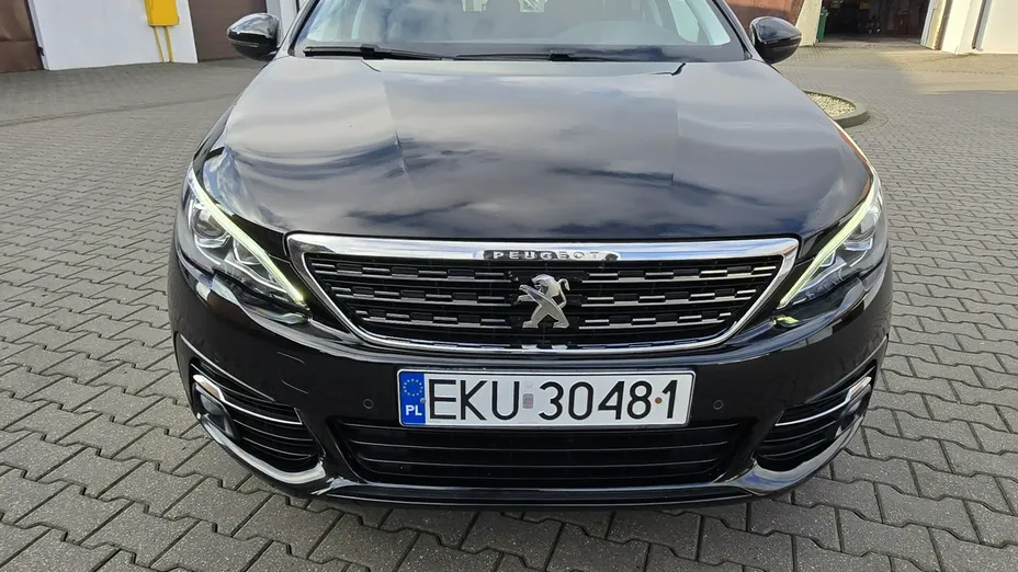 PEUGEOT 308 -