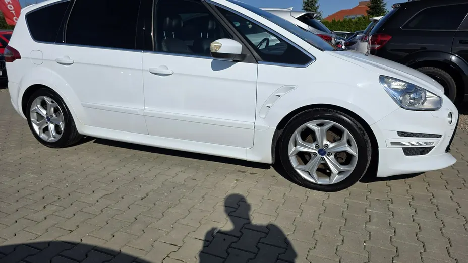 FORD S-MAX -
