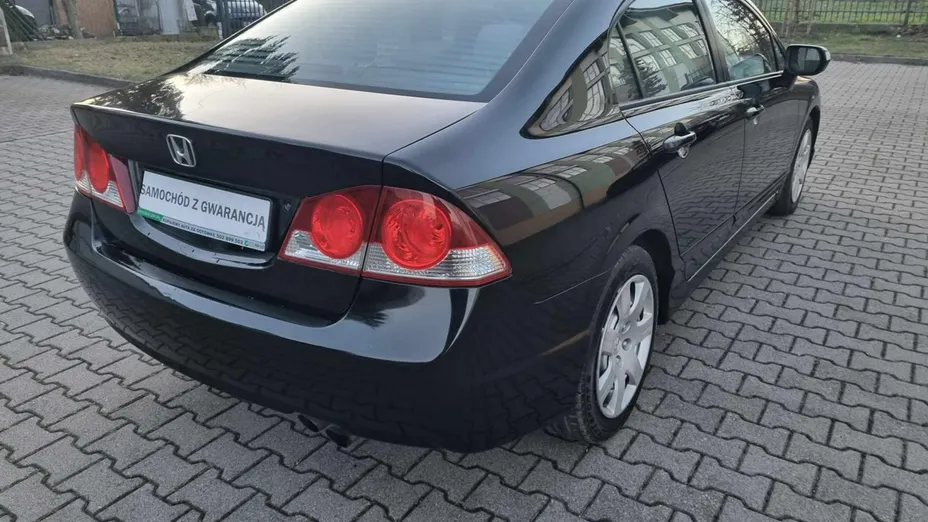 HONDA Civic -