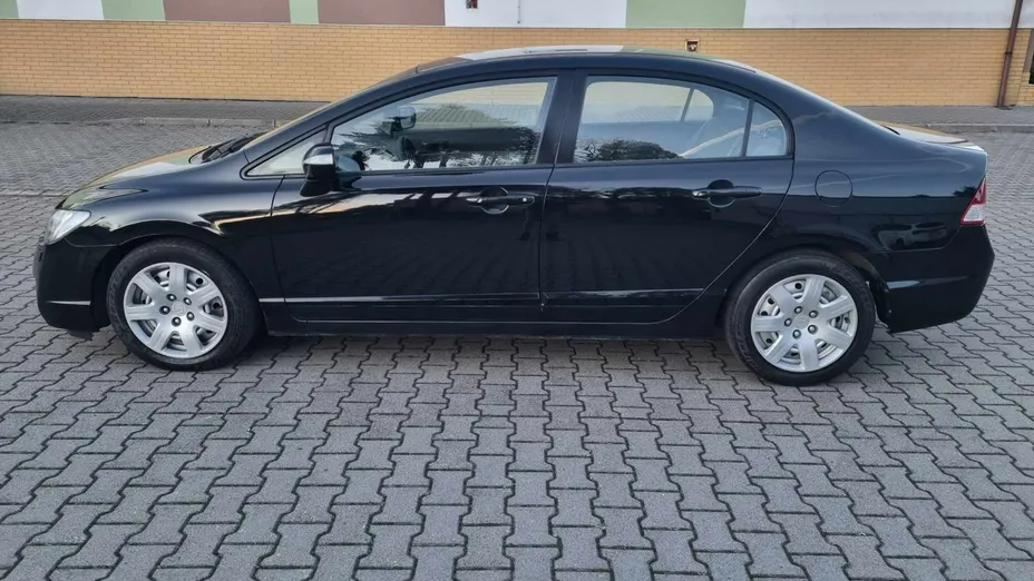 HONDA Civic -