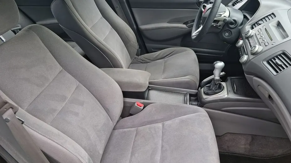HONDA Civic -