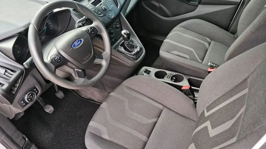 FORD Tourneo Connect -