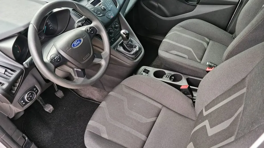 FORD Tourneo Connect -