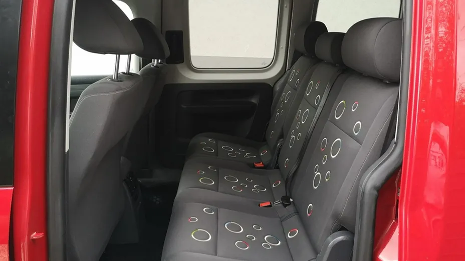 VOLKSWAGEN Caddy -