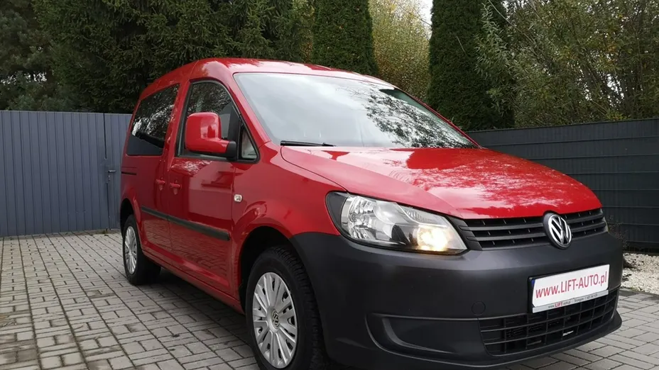 VOLKSWAGEN Caddy -