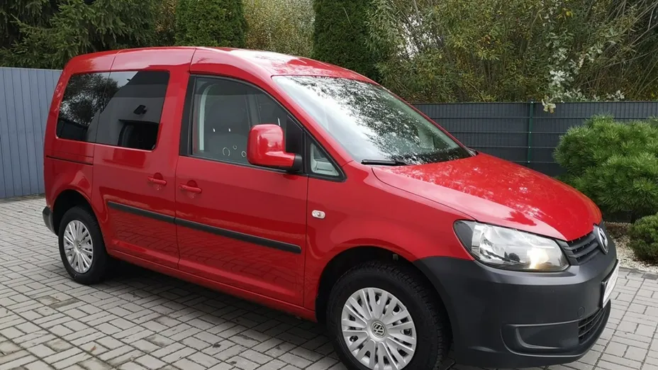 VOLKSWAGEN Caddy -