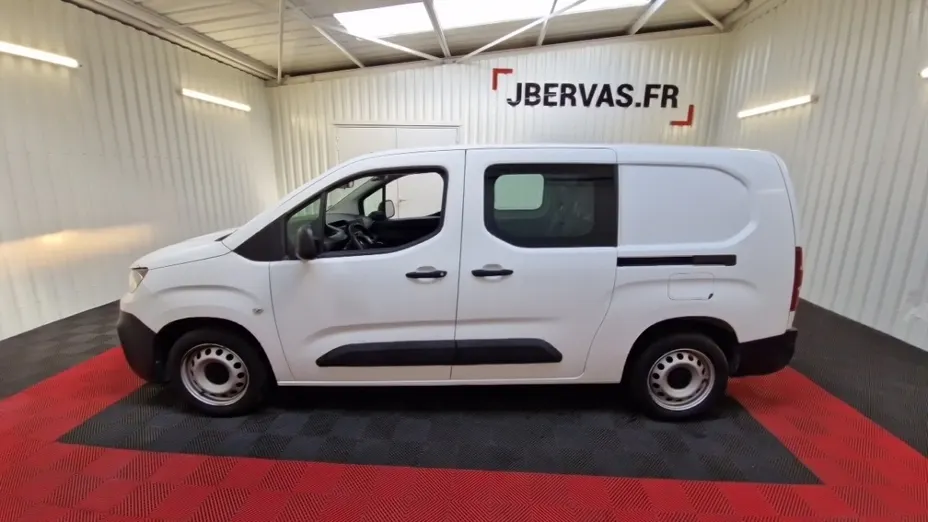 PEUGEOT Partner -