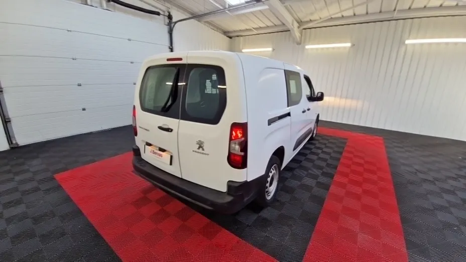 PEUGEOT Partner -