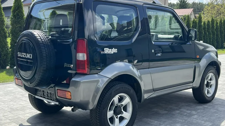 SUZUKI Jimny -